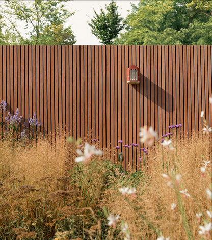 Elho Insektenhotel Cosy 18cm toskanisches rot